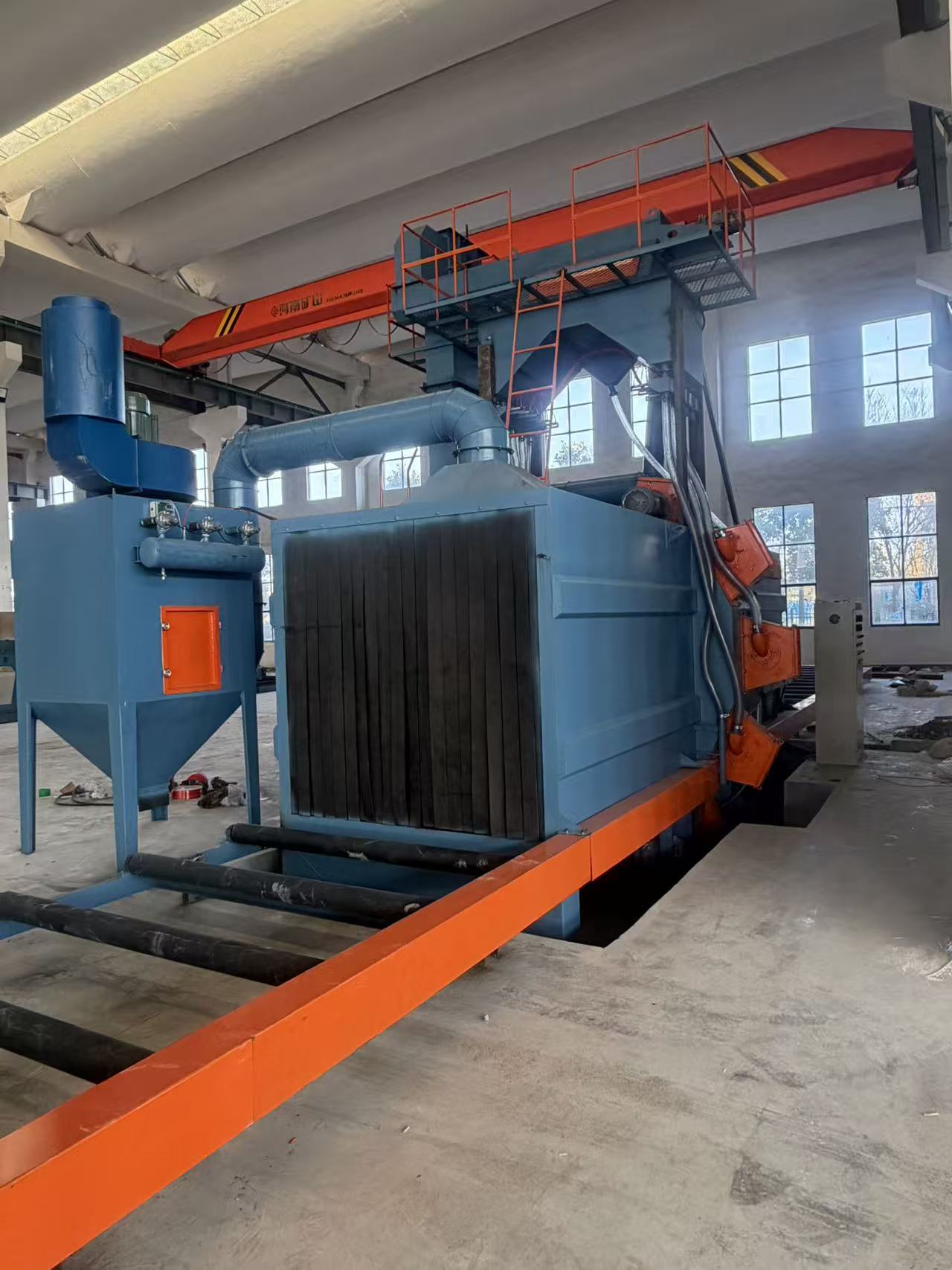 江苏宜兴管道防腐抛丸机现场交付